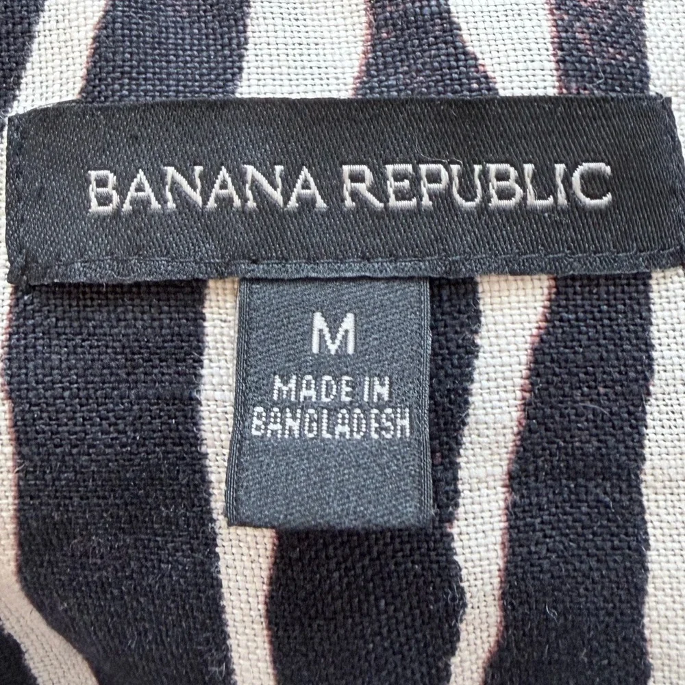 Banana Republic size medium